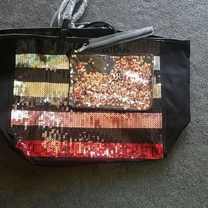 Canvas tote with matching clutch